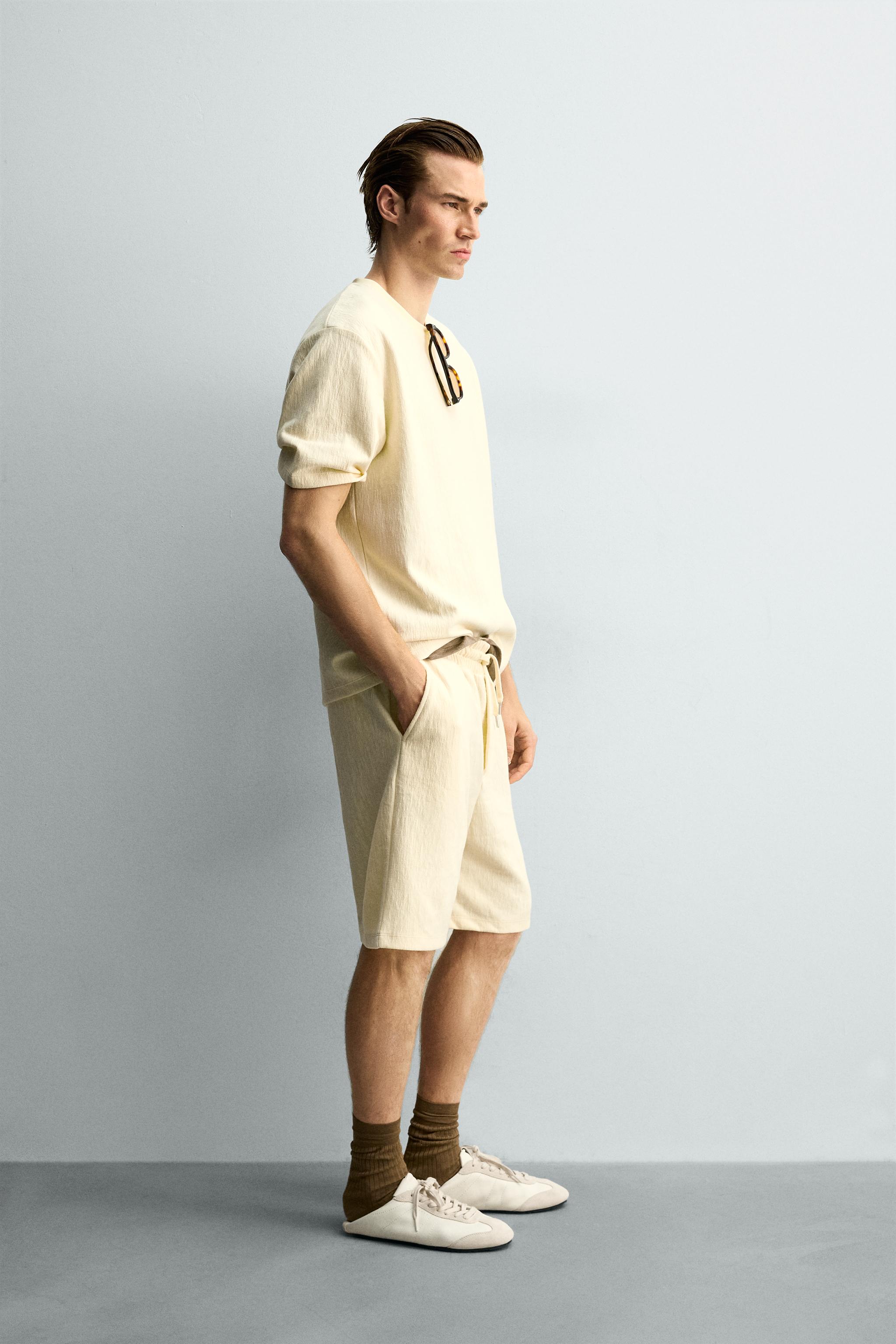T-SHIRT RELAXED STRUCTURÉ
